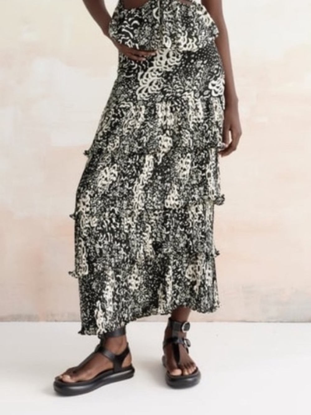 Zara Black and White Tiered Maxi Skirt